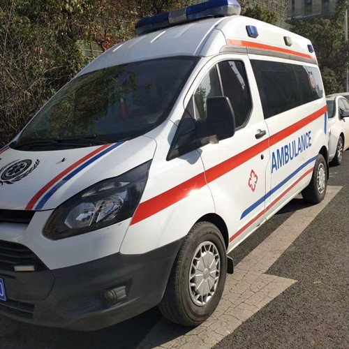 田东品质救护车出租,为您的健康出行负责