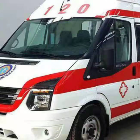 田东非急救护送病人转院租赁救护车的优缺点对比